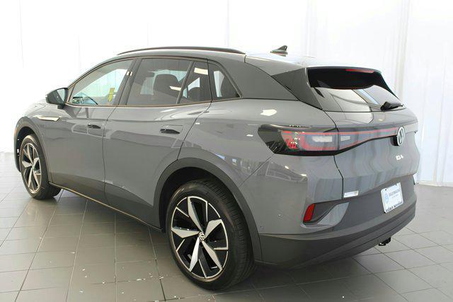 new 2025 Volkswagen ID.4 car, priced at $56,371