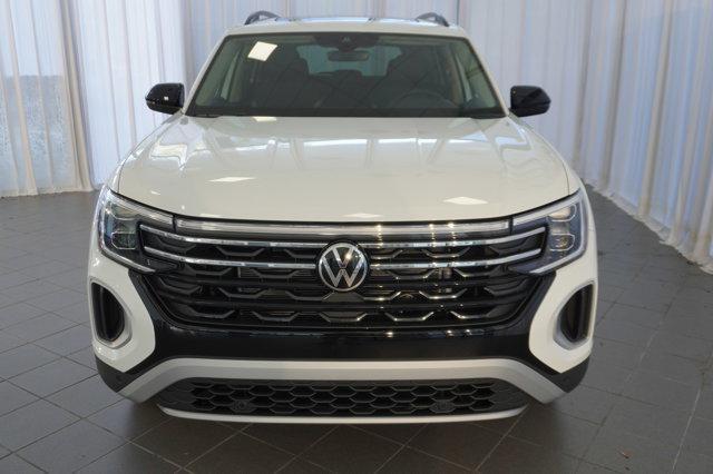 new 2025 Volkswagen Atlas car, priced at $47,301