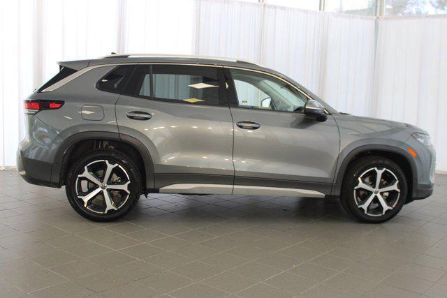 new 2025 Volkswagen Tiguan car, priced at $35,184