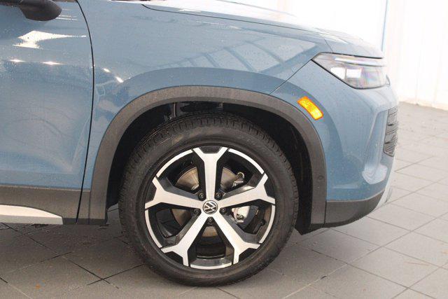 new 2025 Volkswagen Tiguan car, priced at $35,639