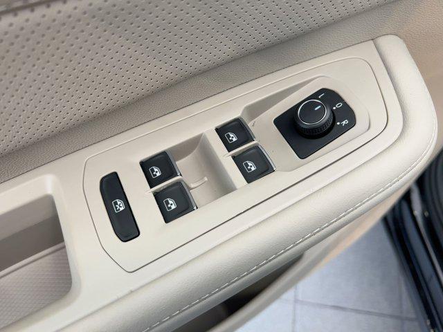 new 2026 Volkswagen Atlas car, priced at $45,691