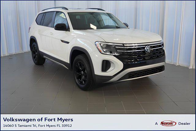 new 2025 Volkswagen Atlas car, priced at $45,962