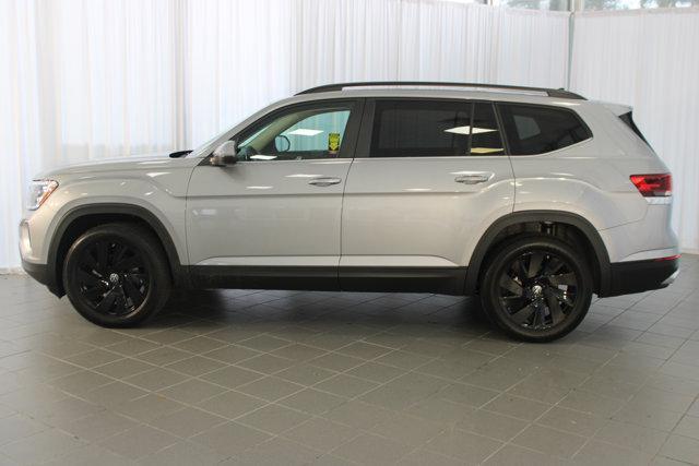 new 2025 Volkswagen Atlas car, priced at $46,921