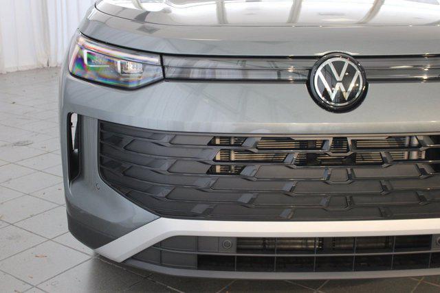 new 2025 Volkswagen Tiguan car, priced at $34,451