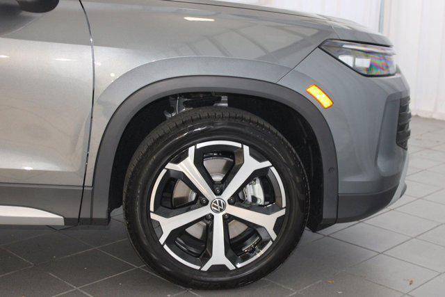 new 2025 Volkswagen Tiguan car, priced at $34,451