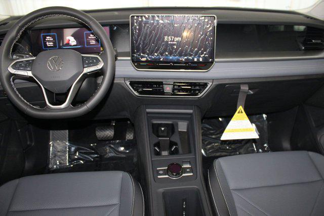 new 2025 Volkswagen Tiguan car, priced at $34,451