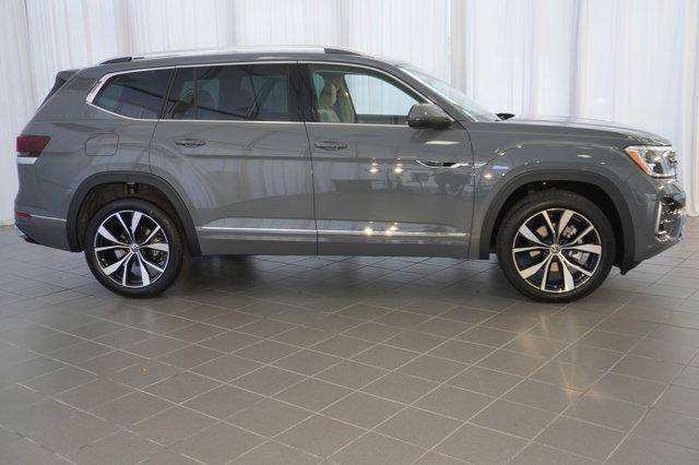 new 2025 Volkswagen Atlas car, priced at $54,821