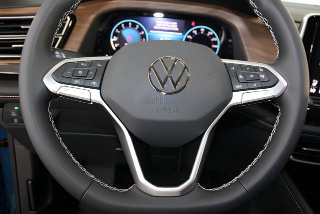 new 2025 Volkswagen Atlas car, priced at $47,616