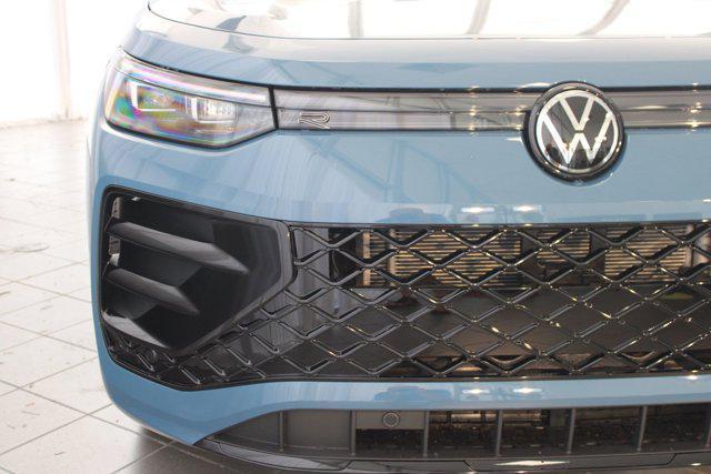 new 2025 Volkswagen Tiguan car, priced at $40,299