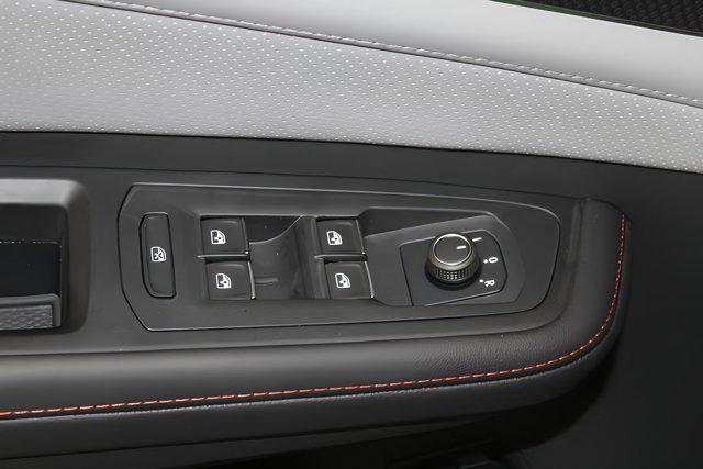 new 2025 Volkswagen Atlas car, priced at $46,171