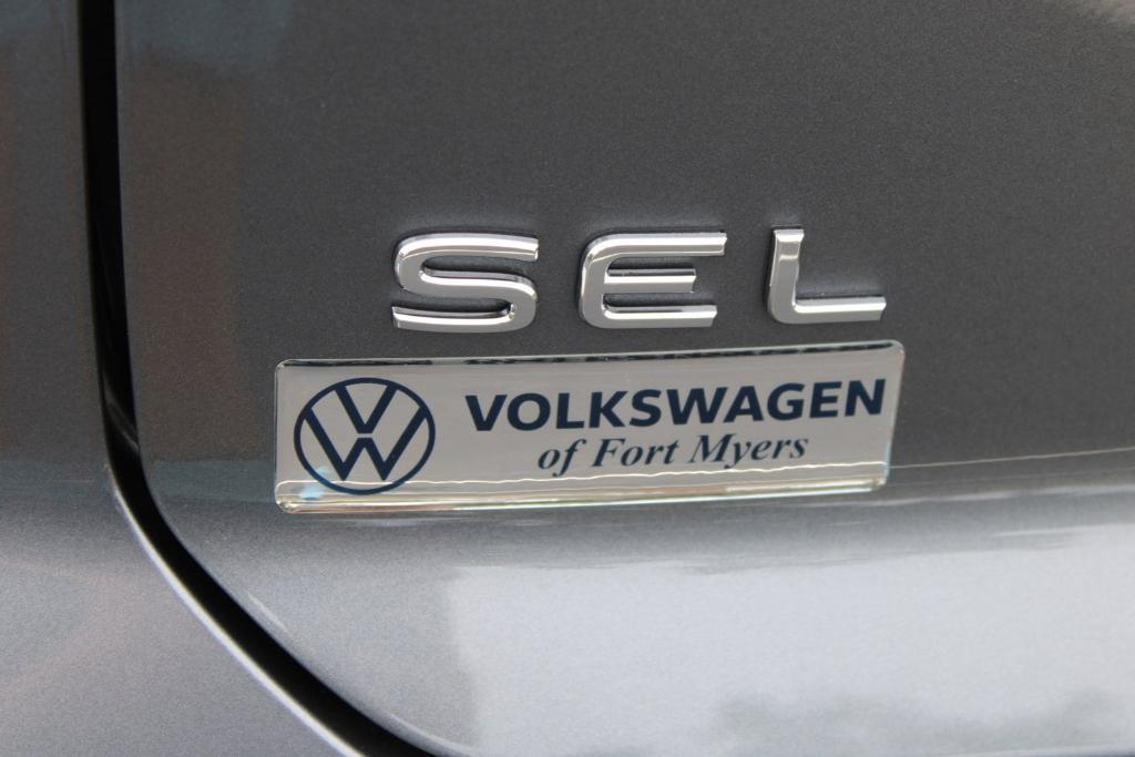 new 2024 Volkswagen Atlas Cross Sport car, priced at $49,893