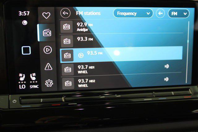 new 2025 Volkswagen Atlas car, priced at $47,040