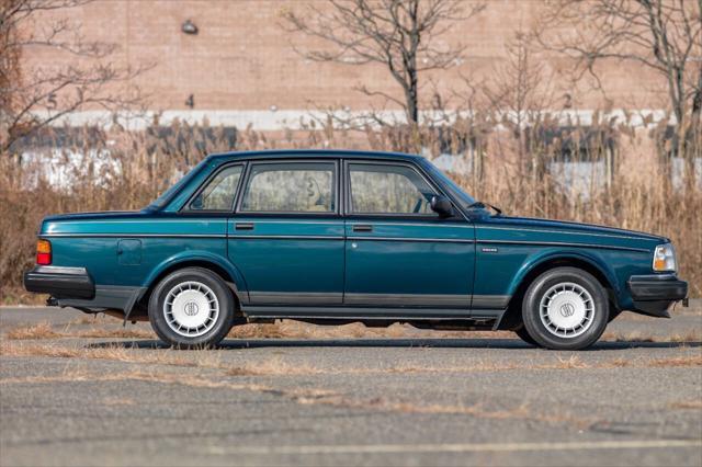 used 1993 Volvo 240 car, priced at $29,990