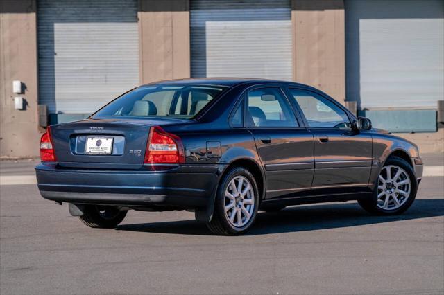 used 2003 Volvo S80 car, priced at $15,990