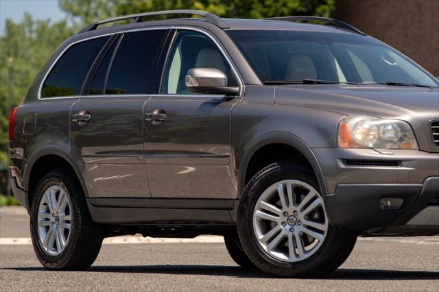 used 2009 Volvo XC90 car, priced at $12,900