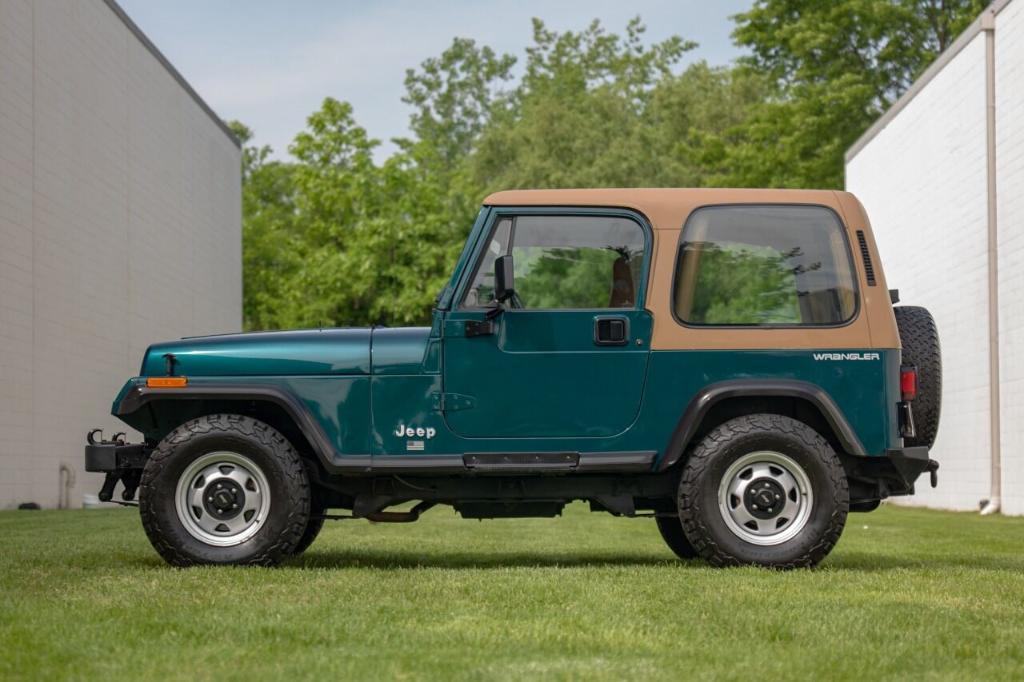 used 1995 Jeep Wrangler car, priced at $33,900