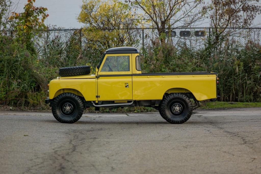 used 1974 Land Rover Series III car, priced at $49,500