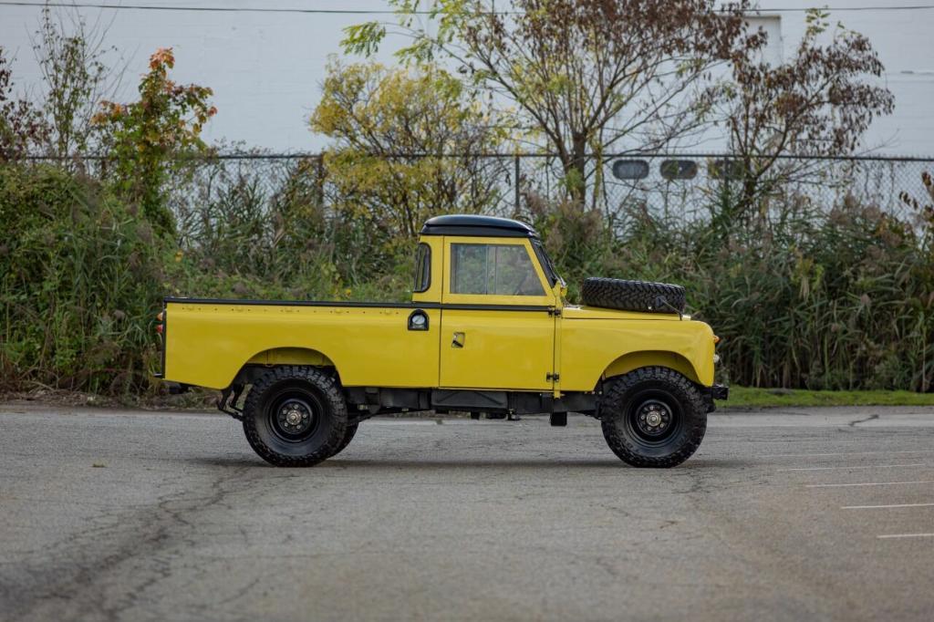 used 1974 Land Rover Series III car, priced at $49,500