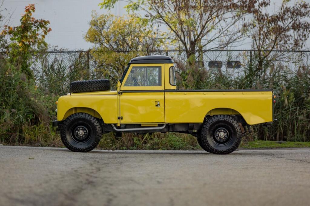 used 1974 Land Rover Series III car, priced at $49,500