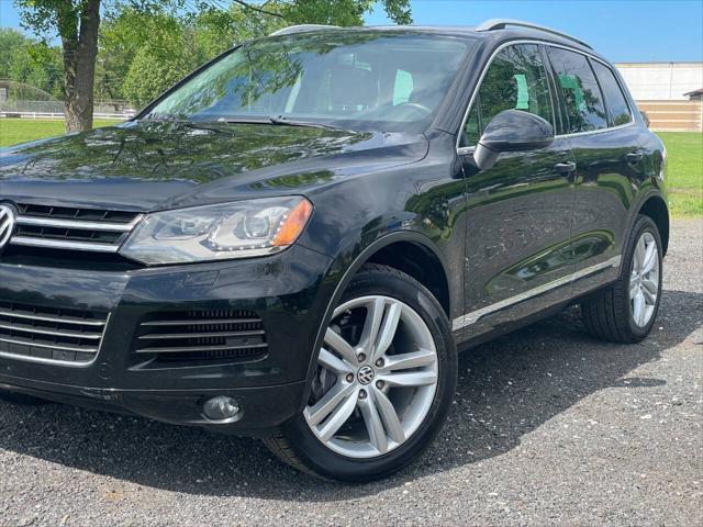 used 2014 Volkswagen Touareg car, priced at $10,450