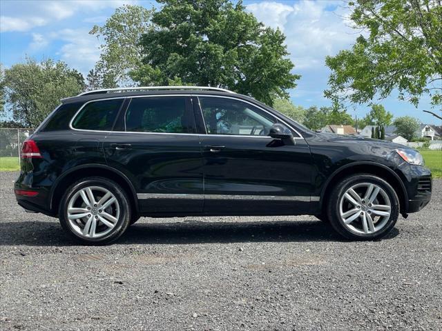 used 2014 Volkswagen Touareg car, priced at $10,450