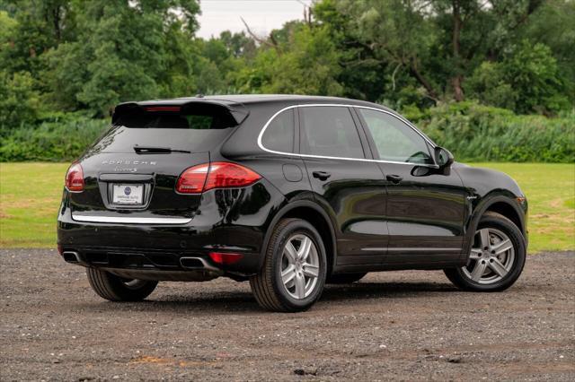 used 2014 Porsche Cayenne Hybrid car, priced at $16,490