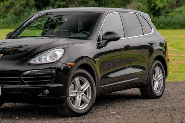 used 2014 Porsche Cayenne Hybrid car, priced at $16,490
