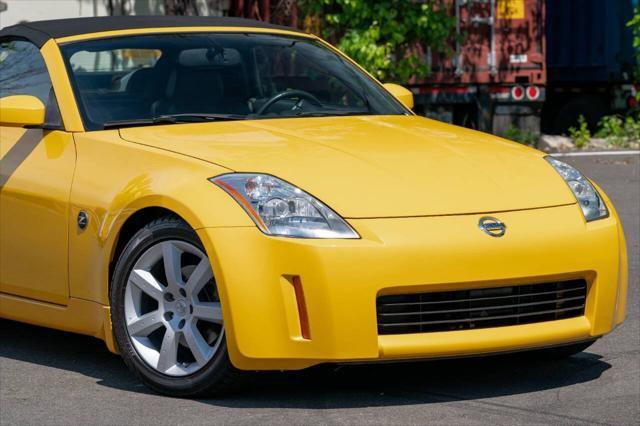 used 2005 Nissan 350Z car, priced at $22,900