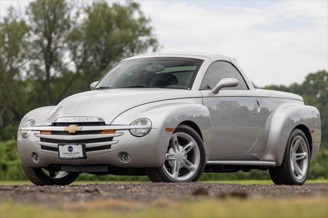 used 2005 Chevrolet SSR car, priced at $33,990