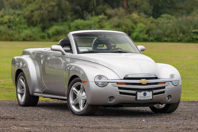 used 2005 Chevrolet SSR car, priced at $33,990