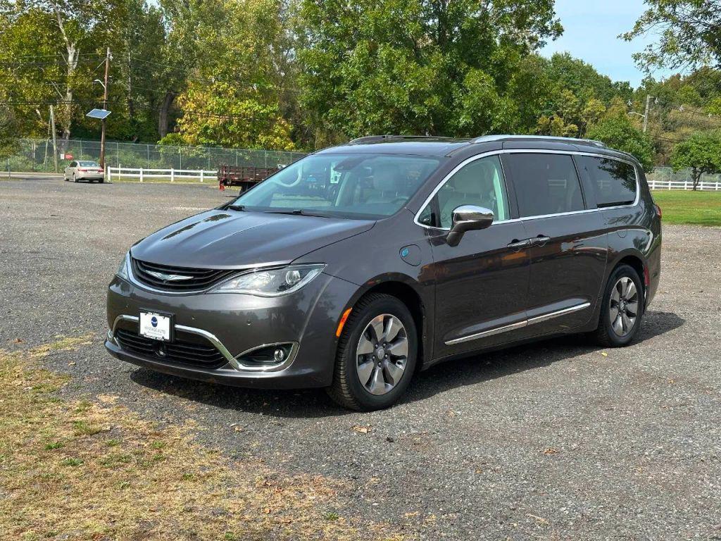 used 2017 Chrysler Pacifica Hybrid car, priced at $17,417