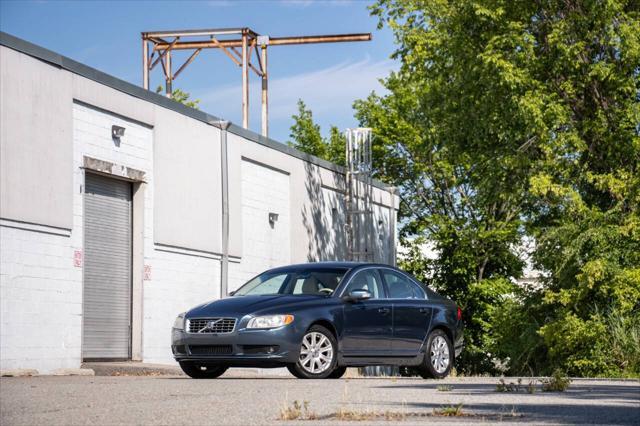 used 2009 Volvo S80 car, priced at $13,500