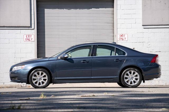 used 2009 Volvo S80 car, priced at $13,500