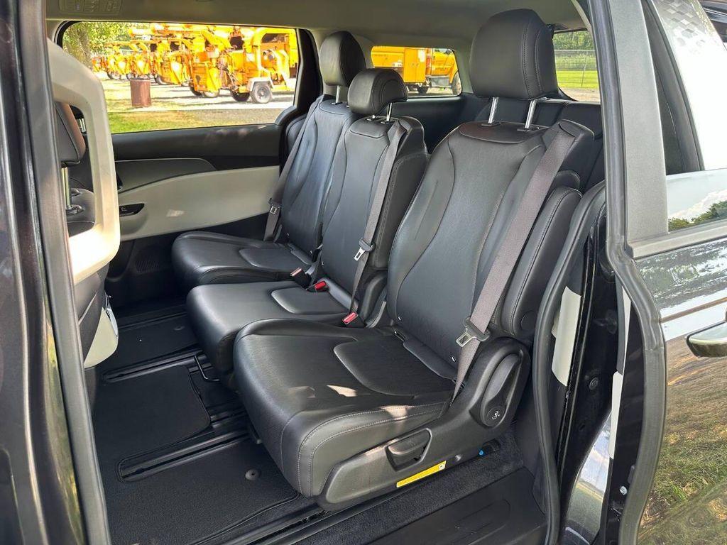 used 2022 Kia Carnival car, priced at $17,250