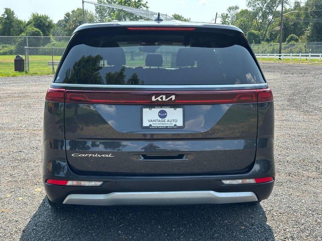 used 2022 Kia Carnival car, priced at $17,250