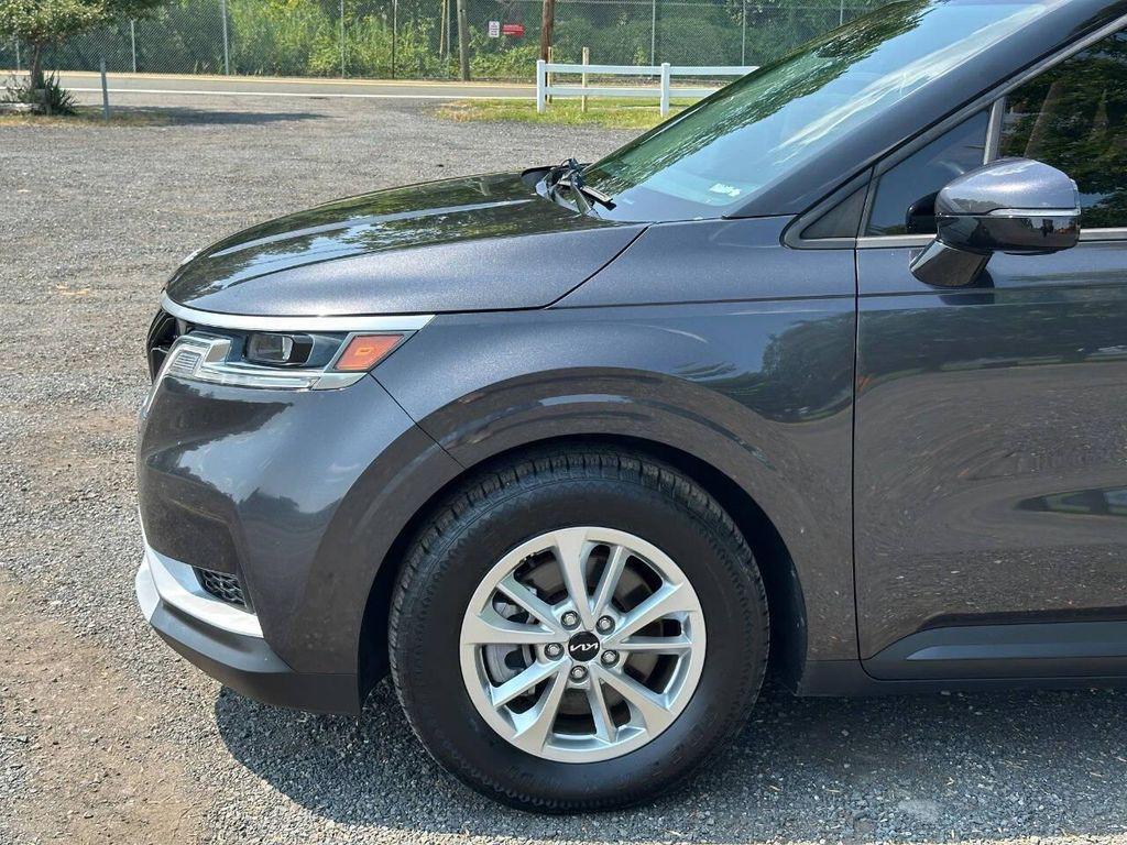 used 2022 Kia Carnival car, priced at $17,250