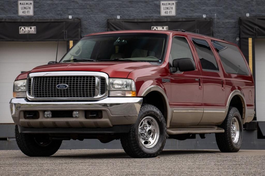 used 2002 Ford Excursion car, priced at $12,990