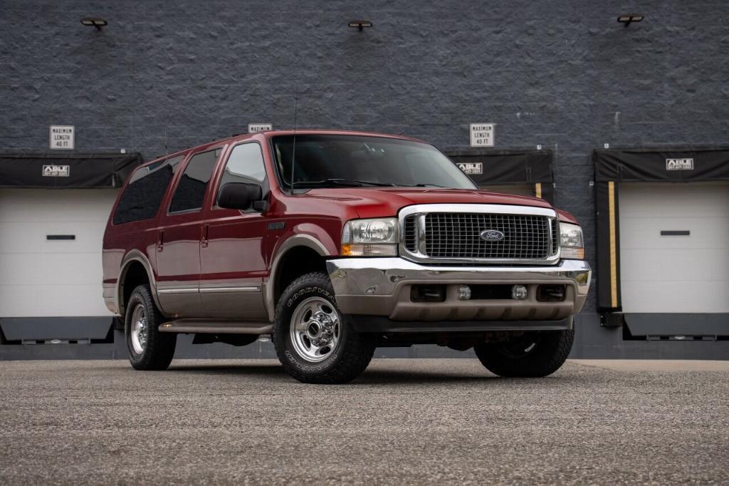 used 2002 Ford Excursion car, priced at $12,990