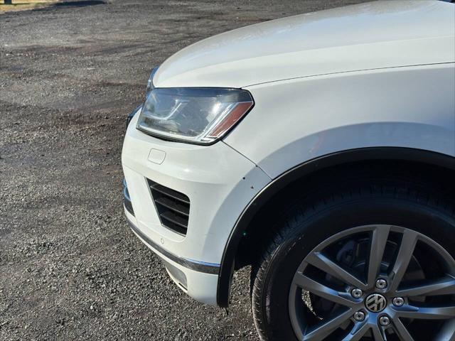 used 2016 Volkswagen Touareg car, priced at $8,990