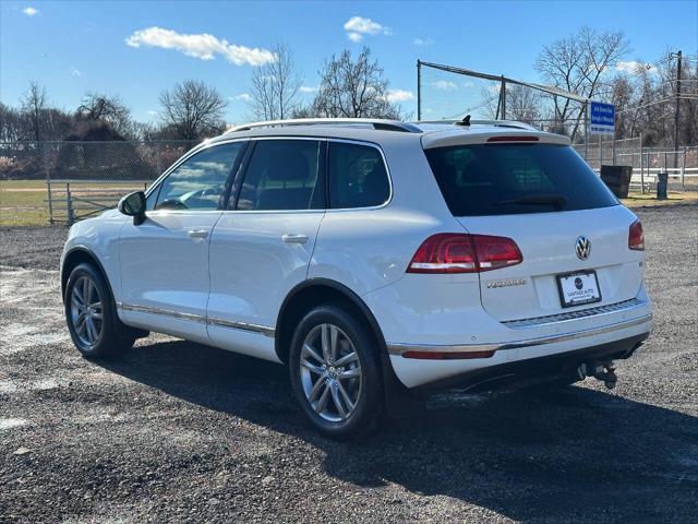 used 2016 Volkswagen Touareg car, priced at $8,990