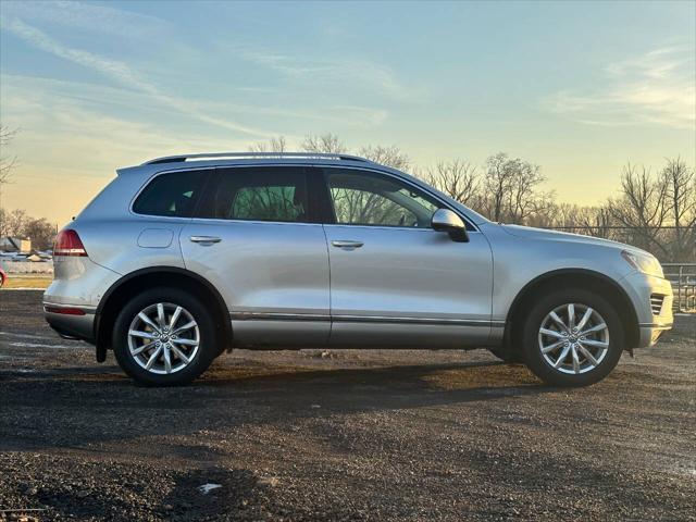 used 2016 Volkswagen Touareg car, priced at $12,990