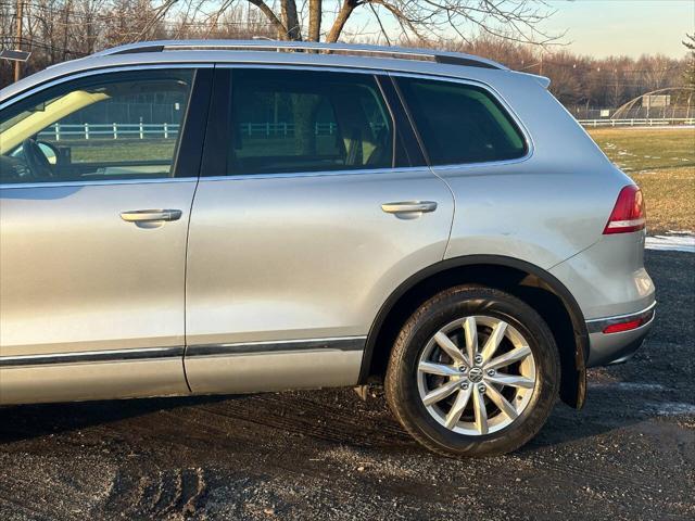 used 2016 Volkswagen Touareg car, priced at $12,990