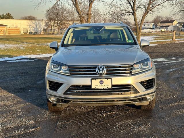 used 2016 Volkswagen Touareg car, priced at $12,990