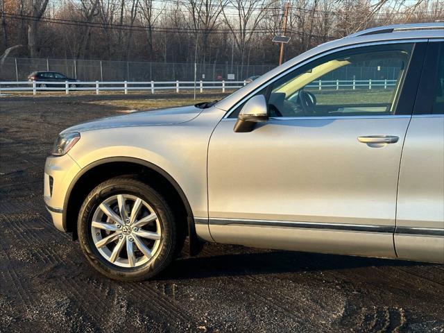 used 2016 Volkswagen Touareg car, priced at $12,990