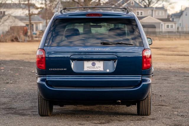 used 2002 Dodge Grand Caravan car, priced at $15,990