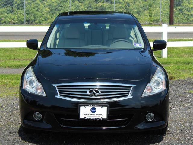 used 2015 INFINITI Q40 car, priced at $12,500
