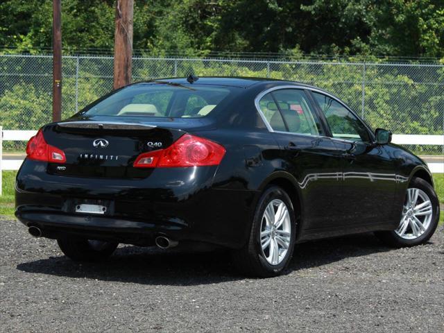 used 2015 INFINITI Q40 car, priced at $12,500
