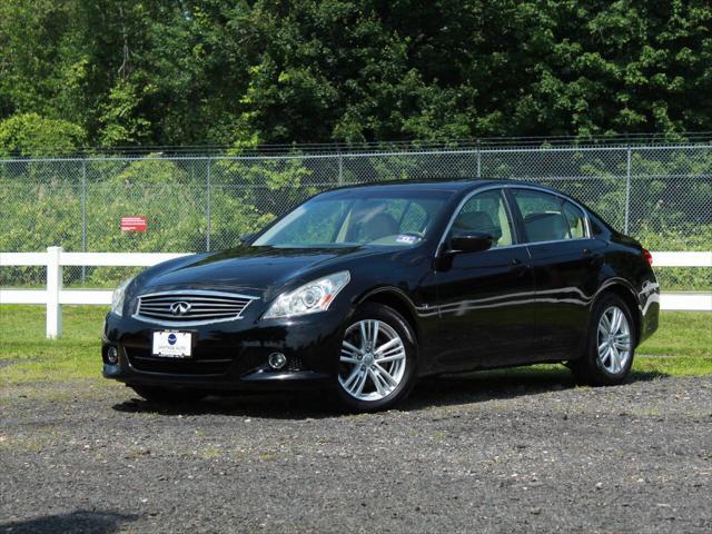 used 2015 INFINITI Q40 car, priced at $12,500