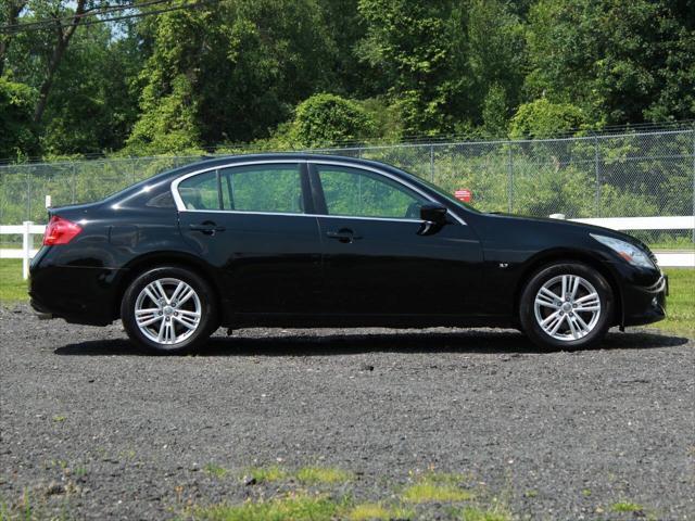 used 2015 INFINITI Q40 car, priced at $12,500