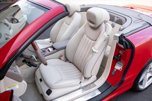 used 2009 Mercedes-Benz SL-Class car, priced at $31,900